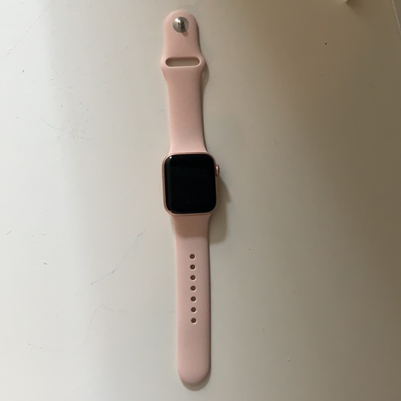 apple watch series 5 gold 40 mm gps - Picture 2 of 3